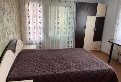 Casă cu 4 camere în Rucăr