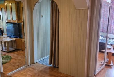 Apartament cu 3 camere în Tineretului - 13