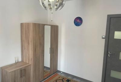 Apartament cu 2 camere semidecomandat, mobilat în Pajura - 9