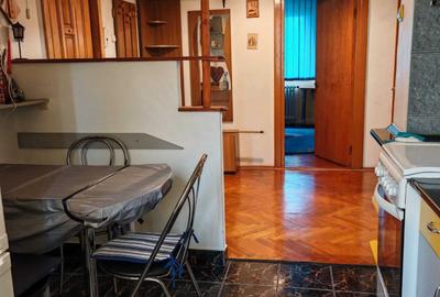 Apartament cu 3 camere decomandat în Dosu Bricii - 2