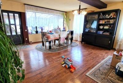 Casă cu 10 camere cu Teren 1100 Mp în Gura Șuții - 12