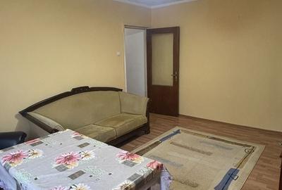 Apartament cu 3 camere semidecomandat în Palazu Mare - 3
