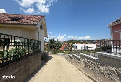 Apartament cu 3 camere în Iorga
