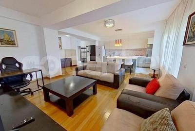 Apartament cu 3 camere decomandat, mobilat în Iancu Nicolae