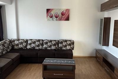 Apartament cu 3 camere decomandat în Bună Ziua