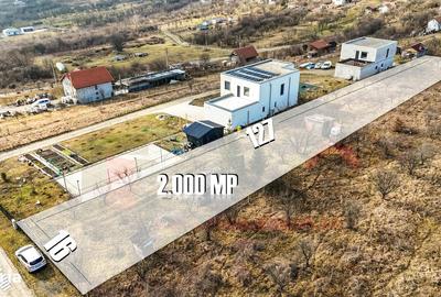 Teren de 2000 mp, în Roșia - 1