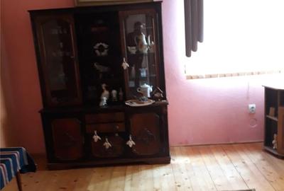Casă în Mihăești