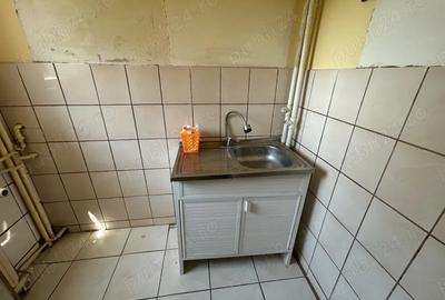 Garsonieră semidecomandată în Micălaca