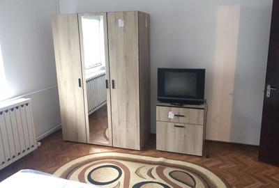 Apartament cu 2 camere decomandat în Central - 2