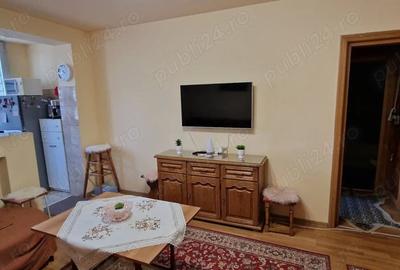Apartament cu 3 camere semidecomandat în Rogerius - 2