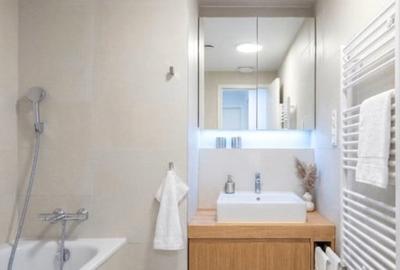 Apartament cu 3 camere decomandat în Pantelimon