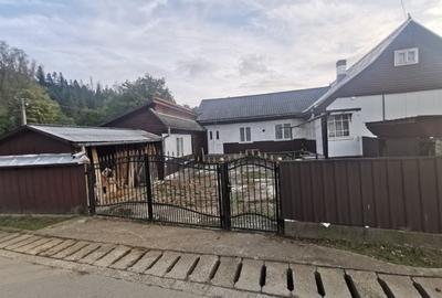 Casă cu 4 camere în Putna - 2