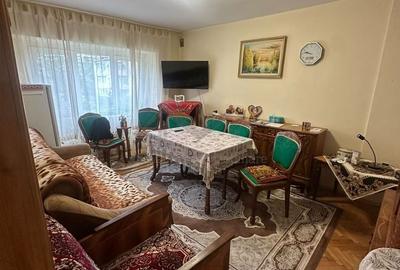 Apartament cu 3 camere decomandat în Păcurari - 1