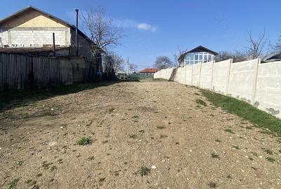Teren de 900 mp, în Leu - 1