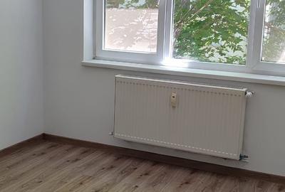 Apartament cu 3 camere semidecomandat în Constructorilor - 2