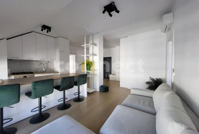 Apartament cu 3 camere semidecomandat, mobilat în Iris