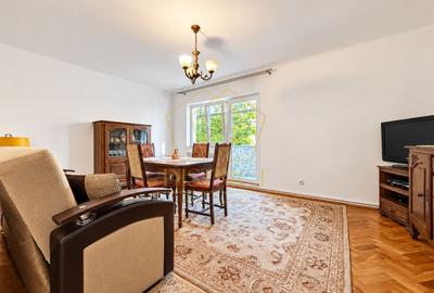 Apartament cu 3 camere decomandat, mobilat în Girocului
