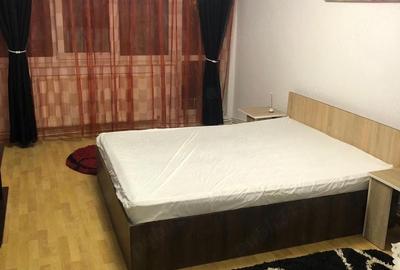 Garsonieră decomandată în Central - 1