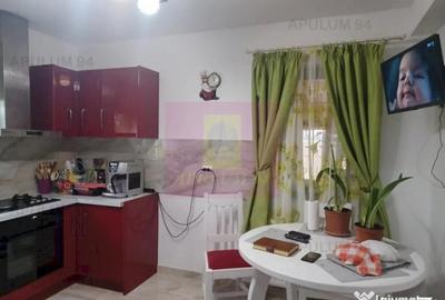 Casă cu 2 camere cu Teren 420 Mp în Săbăreni