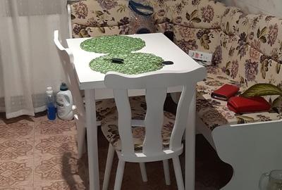 Apartament cu 2 camere decomandat în Micro 5 - 7