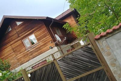 Casă cu 4 camere cu Teren 669 Mp în Calvini - 1