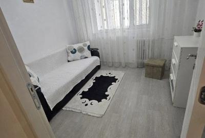 Apartament cu 3 camere semidecomandat, mobilat în Iancului - 14