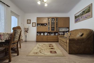 Casă cu 3 camere în Suceagu