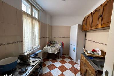 Apartament cu 3 camere semidecomandat, mobilat în Grivița - 6