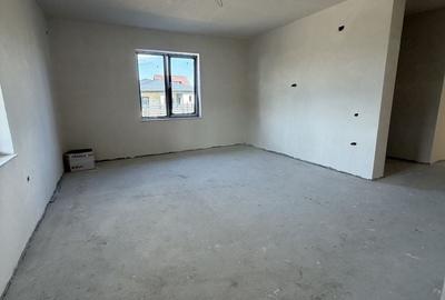 Casă cu 4 camere în Central - 13