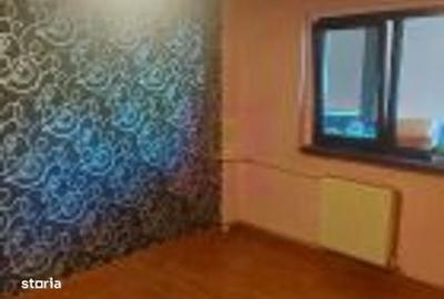 Apartament cu 2 camere semidecomandat în Colentina