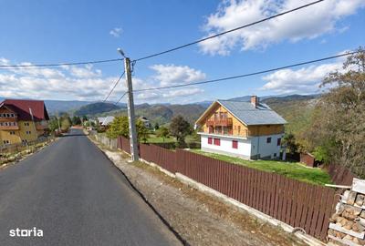 Casă cu 4 camere în Dâmbovicioara