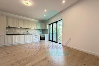 Apartament cu 2 camere semidecomandat, mobilat în Universitate