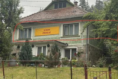 Casă cu 4 camere în Central - 3