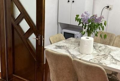 Apartament cu 3 camere decomandat în Deveselu - 5