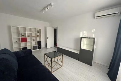 Apartament cu 3 camere decomandat, mobilat în Tineretului