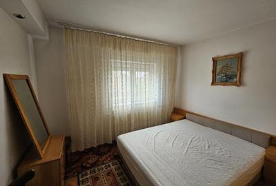 Apartament cu 3 camere decomandat în Soarelui - 4