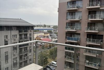 Garsonieră decomandată în Titan
