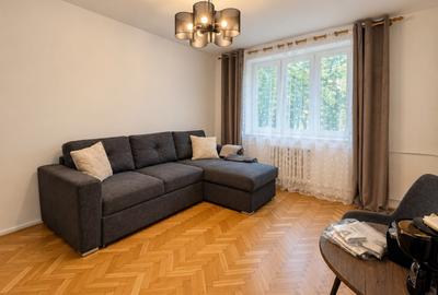 Apartament cu 2 camere decomandat, mobilat în Plopilor