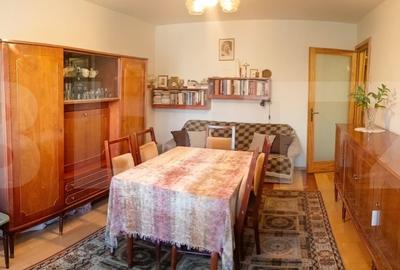 Apartament cu 3 camere decomandat, mobilat în Central