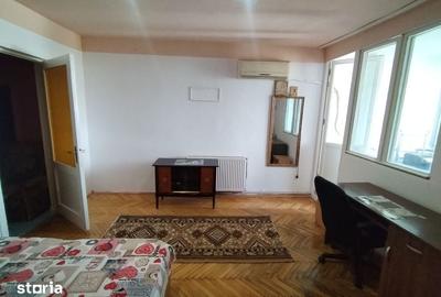 Garsonieră decomandată în Tătărași - 4
