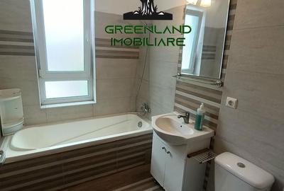 Apartament cu 3 camere decomandat în Rediu