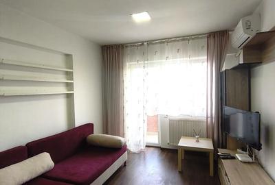Apartament cu 2 camere semidecomandat în Berceni