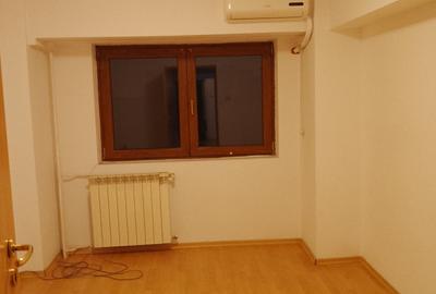 Apartament cu 4 camere decomandat în P-ța Alba Iulia - 6