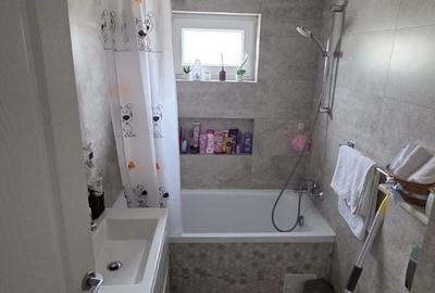 Apartament cu 3 camere în Micro 16 - 8