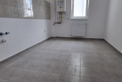 Apartament cu 2 camere decomandat în Central - 2