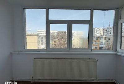 Apartament cu 3 camere decomandat în Crângași - 11