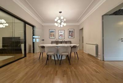 Apartament cu 4 camere semidecomandat, mobilat în Aviatorilor