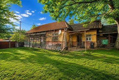 Casă cu 3 camere cu Teren 6221 Mp în Lemnia