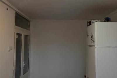 Garsonieră semidecomandată în Vest