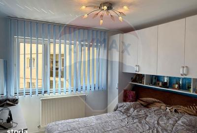 Apartament cu 4 camere decomandat, mobilat în Central - 4
